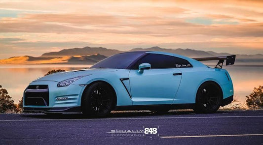 Crystal Blue GTR R35 - SCOUTER.CO